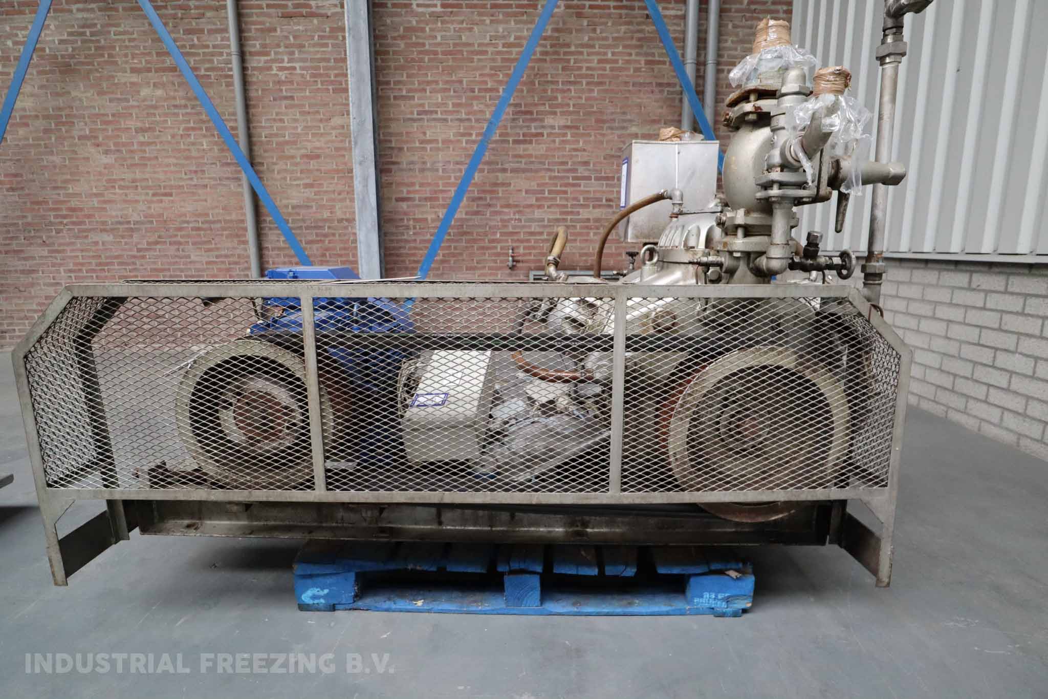 MYCOM N6A Cooling Compressor