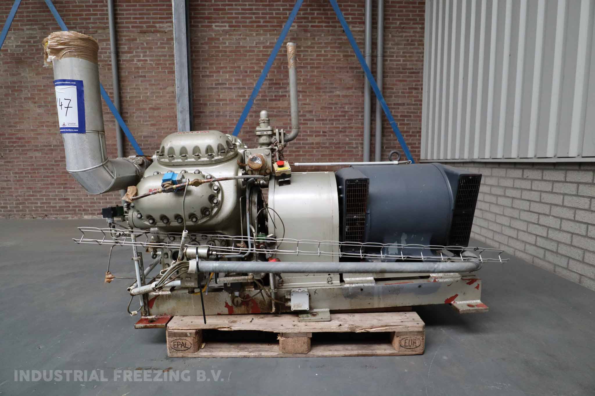 MYCOM 8J Cooling Compressor